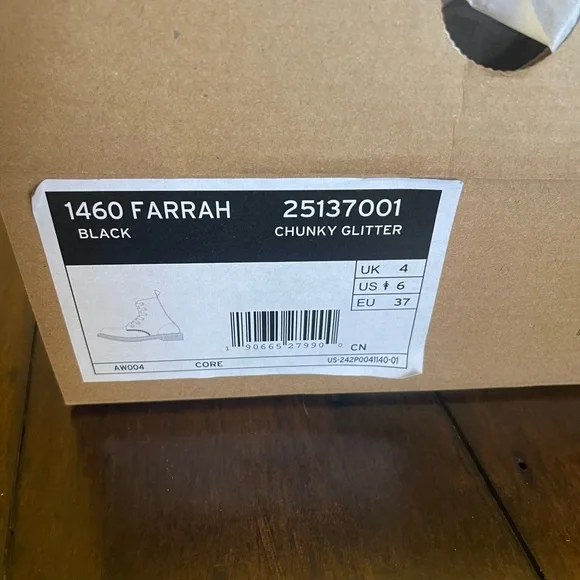 Dr. Martens 1460 Black Chunky Glitter Boots. New in box with tags. US size 6 - Picture 2 of 4